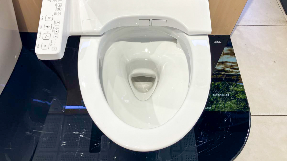 Bồn cầu TOTO MS885CDW24 1 khối nắp điện tử Washlet S2 TCF33461GAA giấu dây