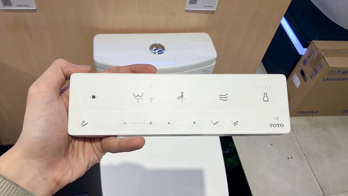 Bồn cầu TOTO MS885CDW25 1 khối nắp điện tử Washlet S5 TCF34461GAA giấu dây