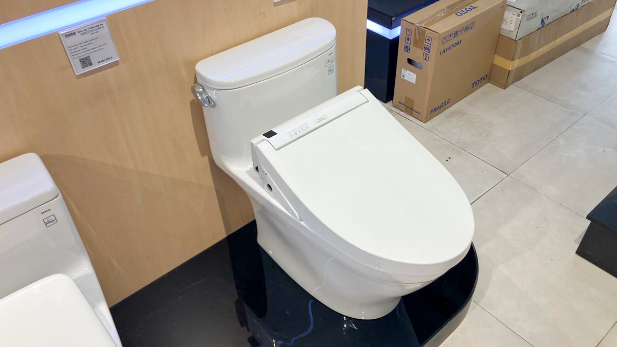 Bồn cầu TOTO MS887CRW15 1 khối nắp điện tử Washlet C5 TCF24460AAA giấu dây