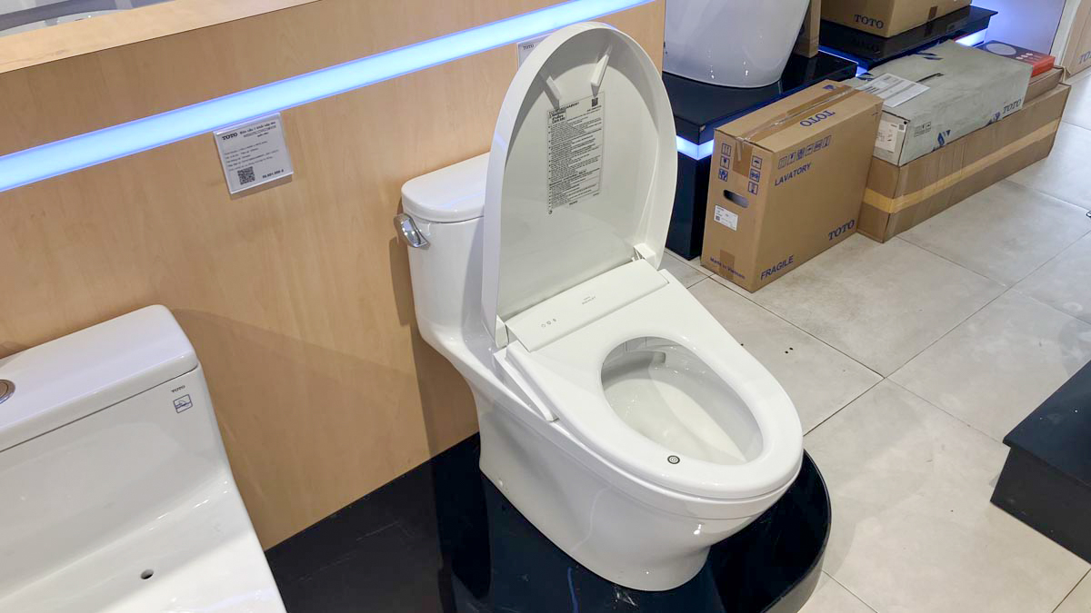 Bồn cầu TOTO MS887CRW23 1 khối nắp điện tử Washlet S7 TCF47360GAA giấu dây