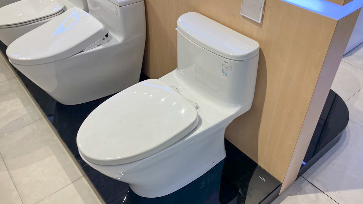 Bồn cầu 1 khối TOTO MS887RT3 nắp đóng êm TC385VS