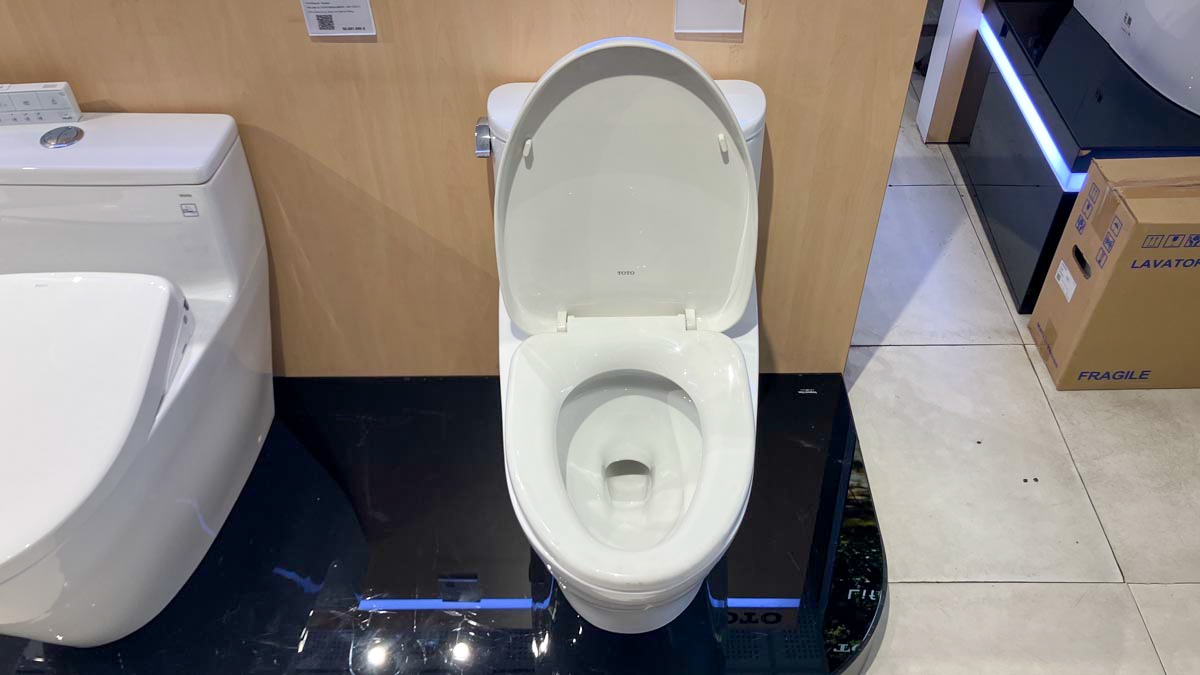 Bồn cầu 1 khối TOTO MS887RT3 nắp đóng êm TC385VS