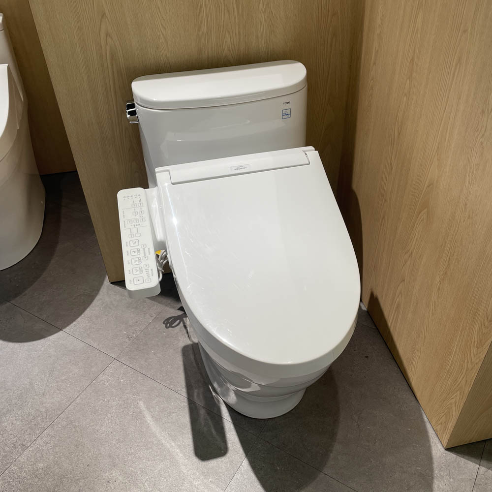 Bồn cầu TOTO MS887RW16 1 khối nắp điện tử Washlet C2 TCF23410AAA