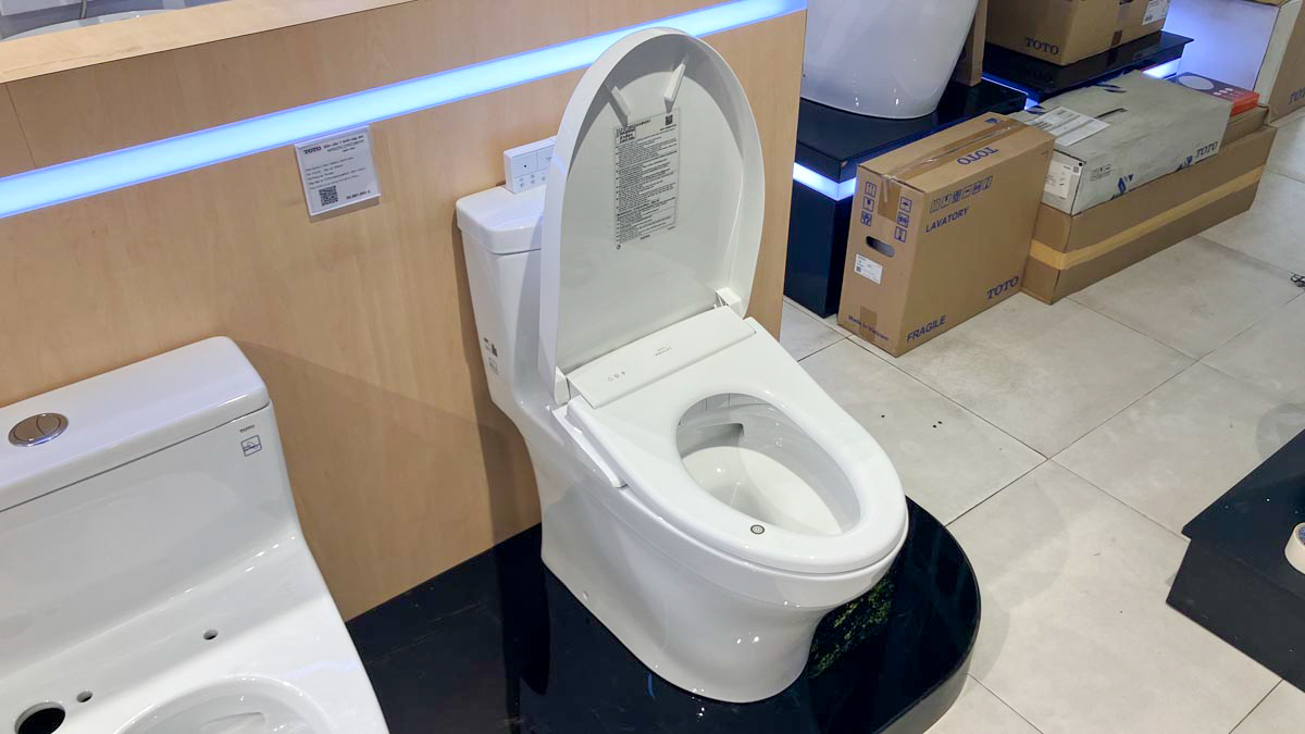 Bồn cầu TOTO MS889CDRW23 1 khối nắp điện tử Washlet S7 TCF47360GAA giấu dây