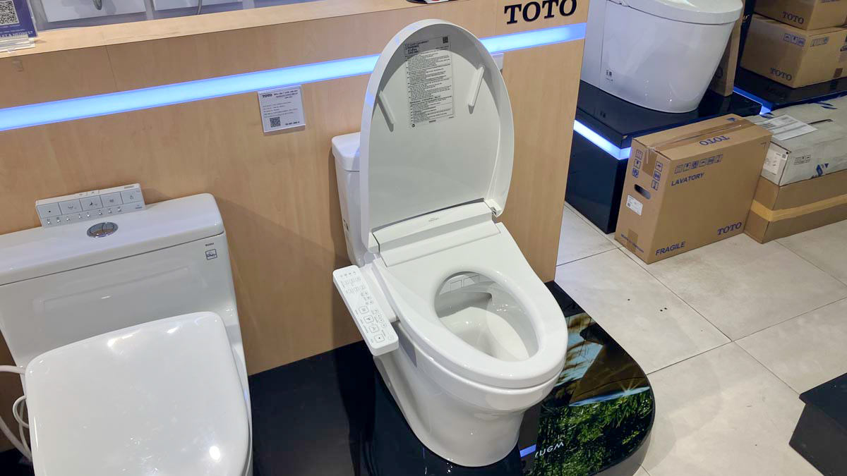 Bồn cầu TOTO MS889CDRW24 1 khối nắp điện tử Washlet S2 TCF33461GAA giấu dây