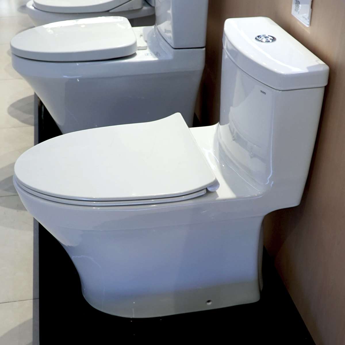 Bồn cầu 1 khối TOTO MS889DRT8 nắp đóng êm TC600VS