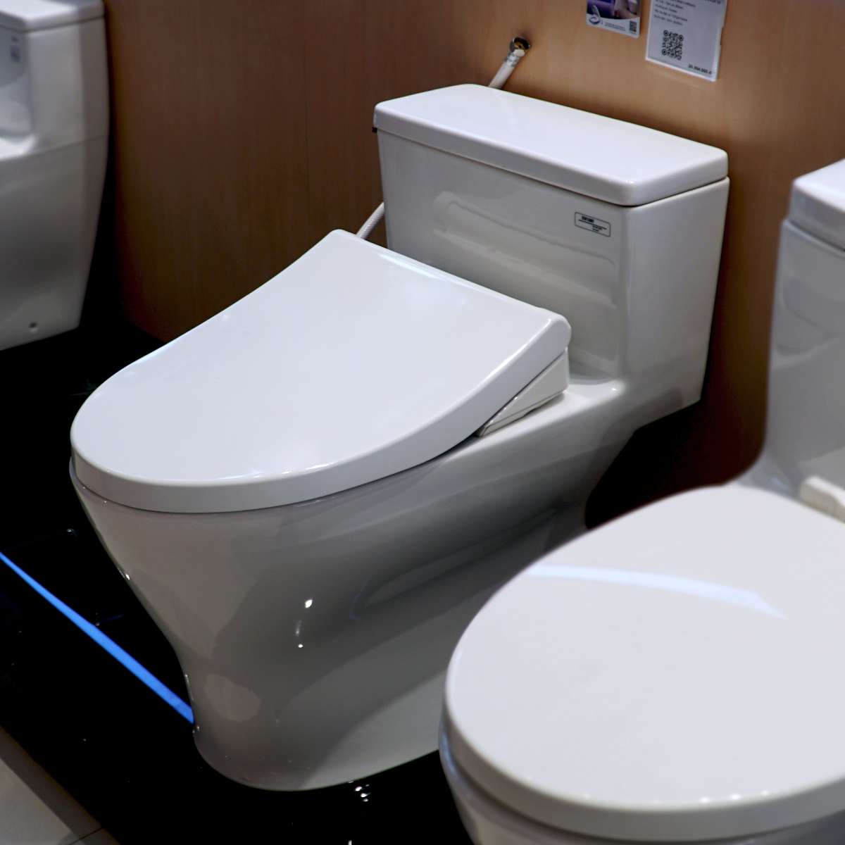 Bồn cầu TOTO MS188VKE4 T53P100VR 1 khối nắp rửa cơ TCW1211A