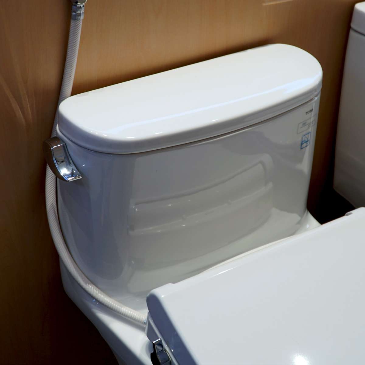 Bồn cầu TOTO MS887RE4 1 khối nắp rửa cơ TCW1211A