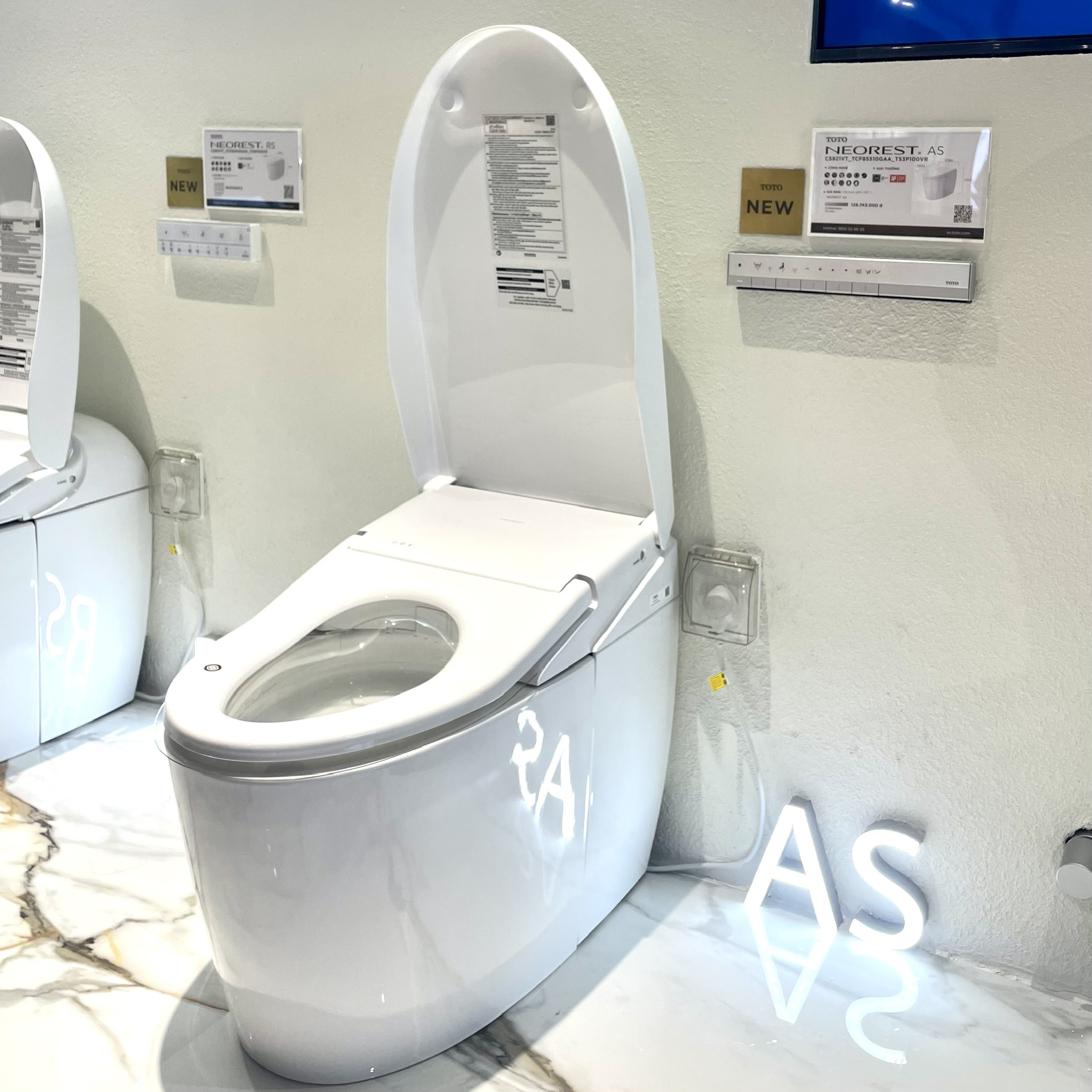 Bồn cầu thông minh Neorest AS TOTO CS921VT TCF85510GAA T53P100VR