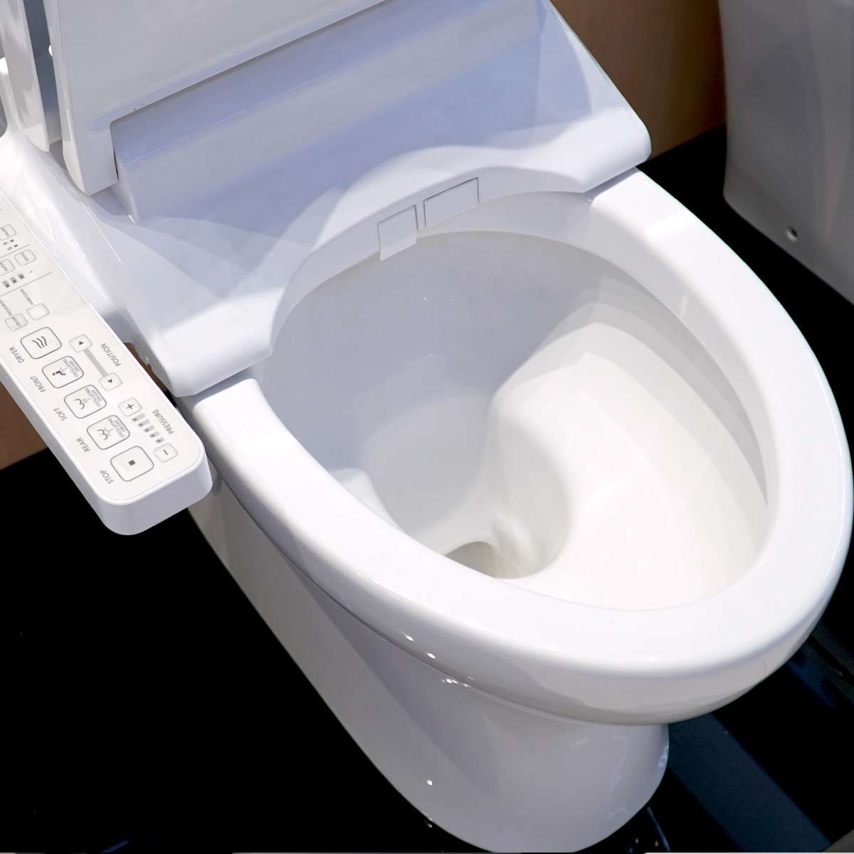 Bồn cầu TOTO CS300DRW16 2 khối nắp điện tử Washlet C2 TCF23410AAA