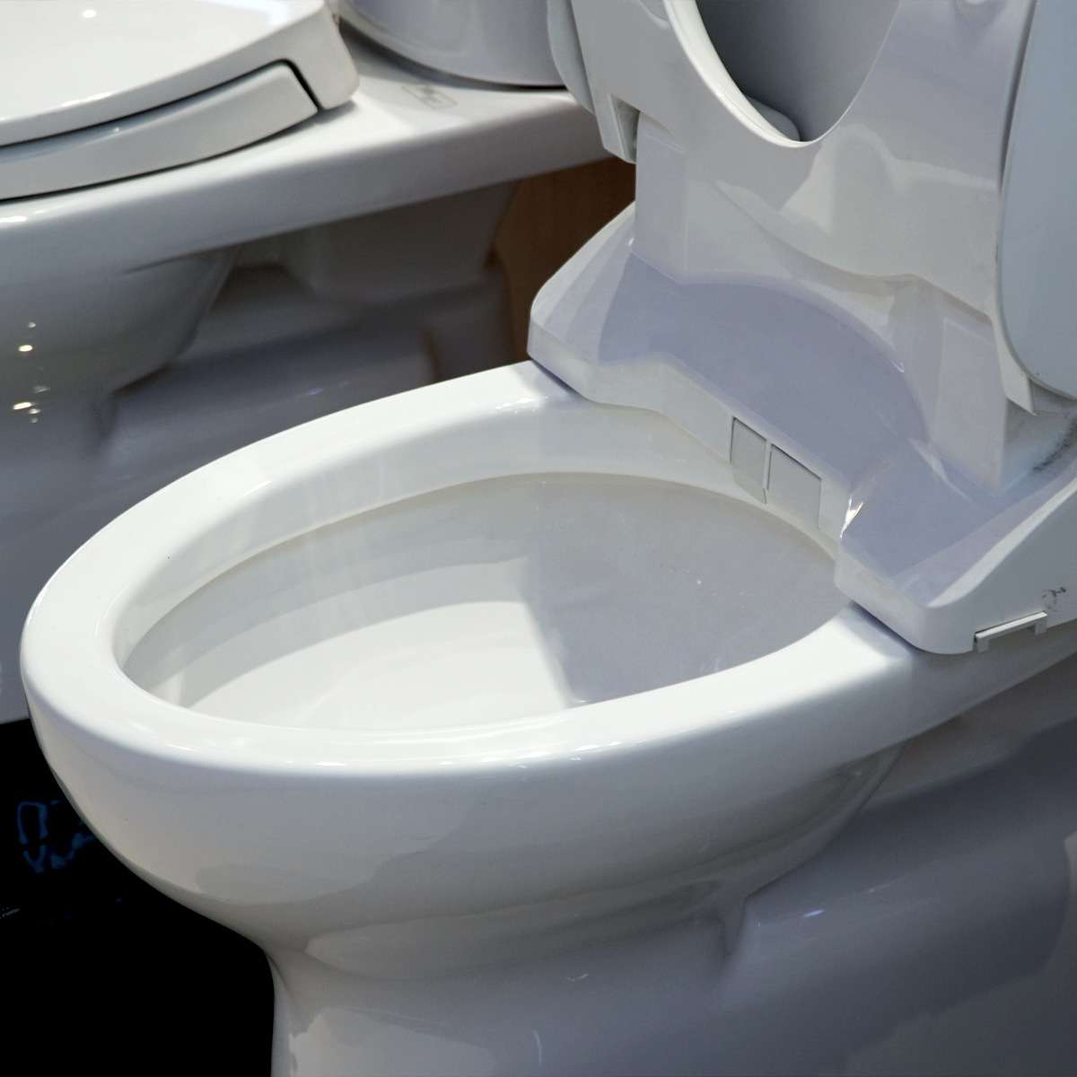 Bồn cầu nắp rửa điện tử TOTO CS300DRW6