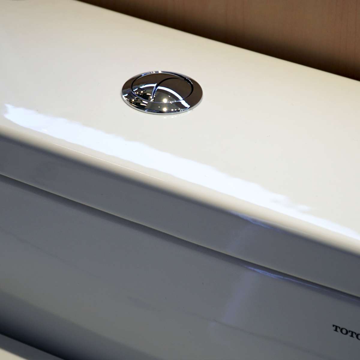 Bồn cầu TOTO CS302DW16 2 khối nắp điện tử Washlet C2 TCF23410AAA