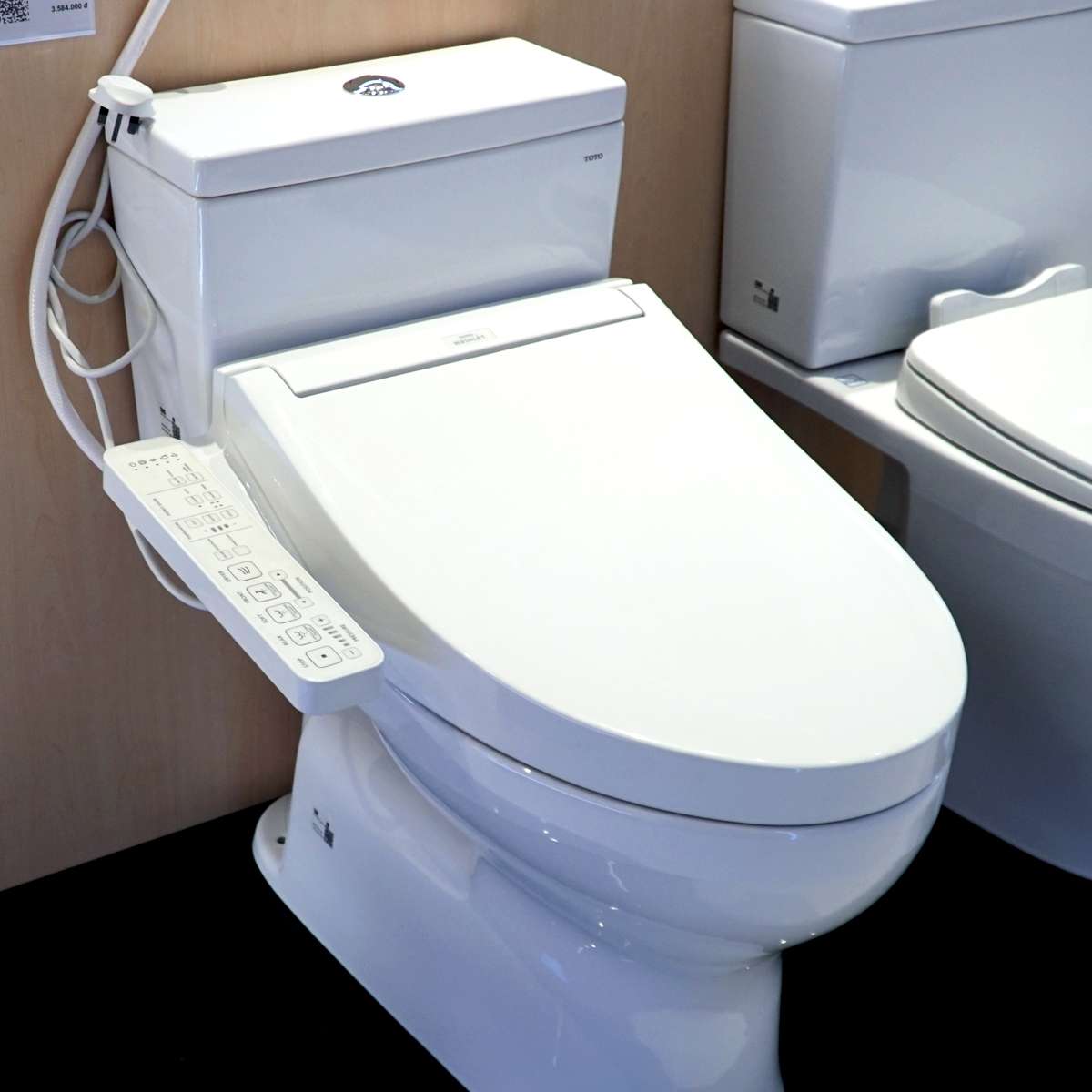 Bồn cầu TOTO CS302DW16 2 khối nắp điện tử Washlet C2 TCF23410AAA