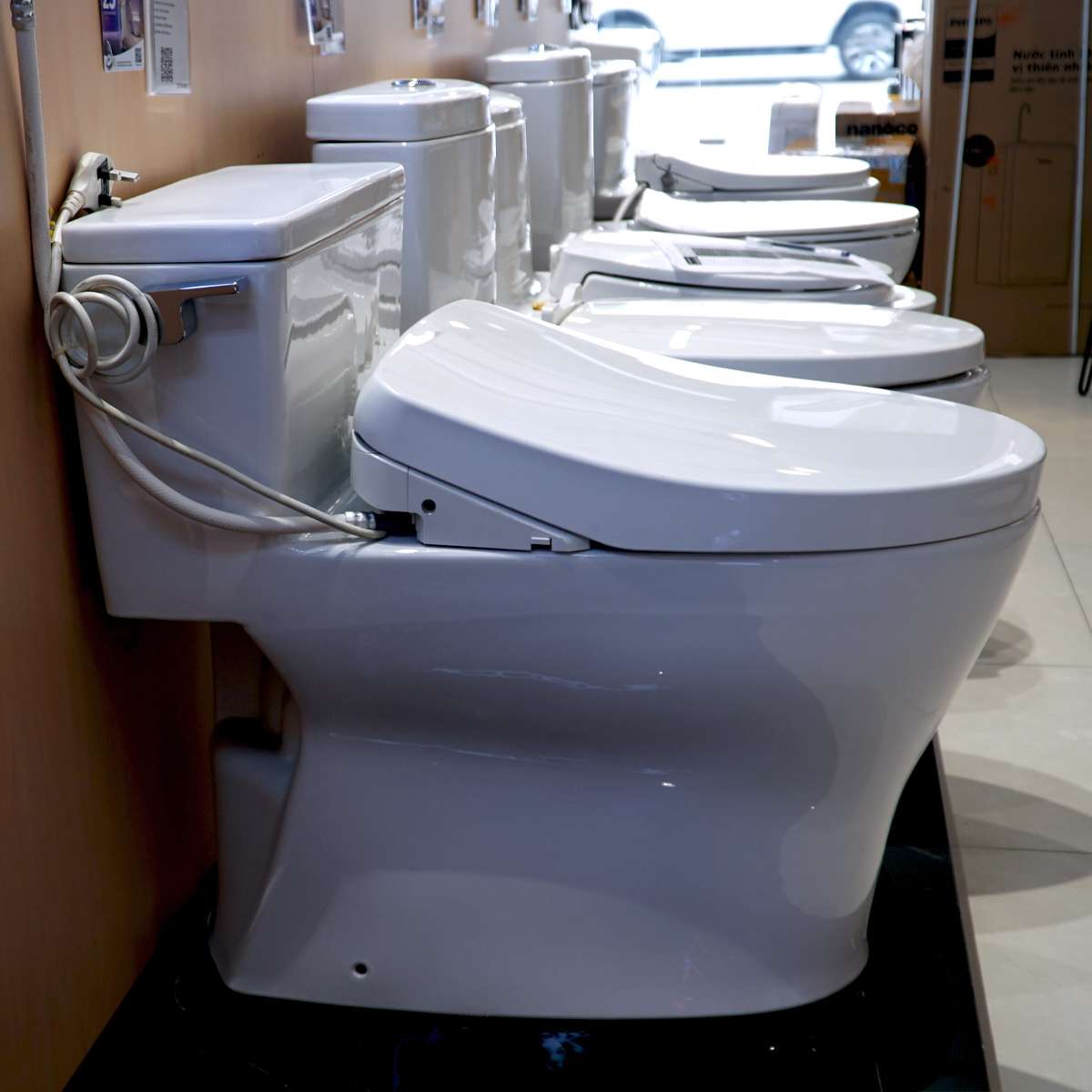 Bồn cầu TOTO MS188VKW11 T53P100VR 1 khối nắp điện tử Washlet S7 TCF4911Z