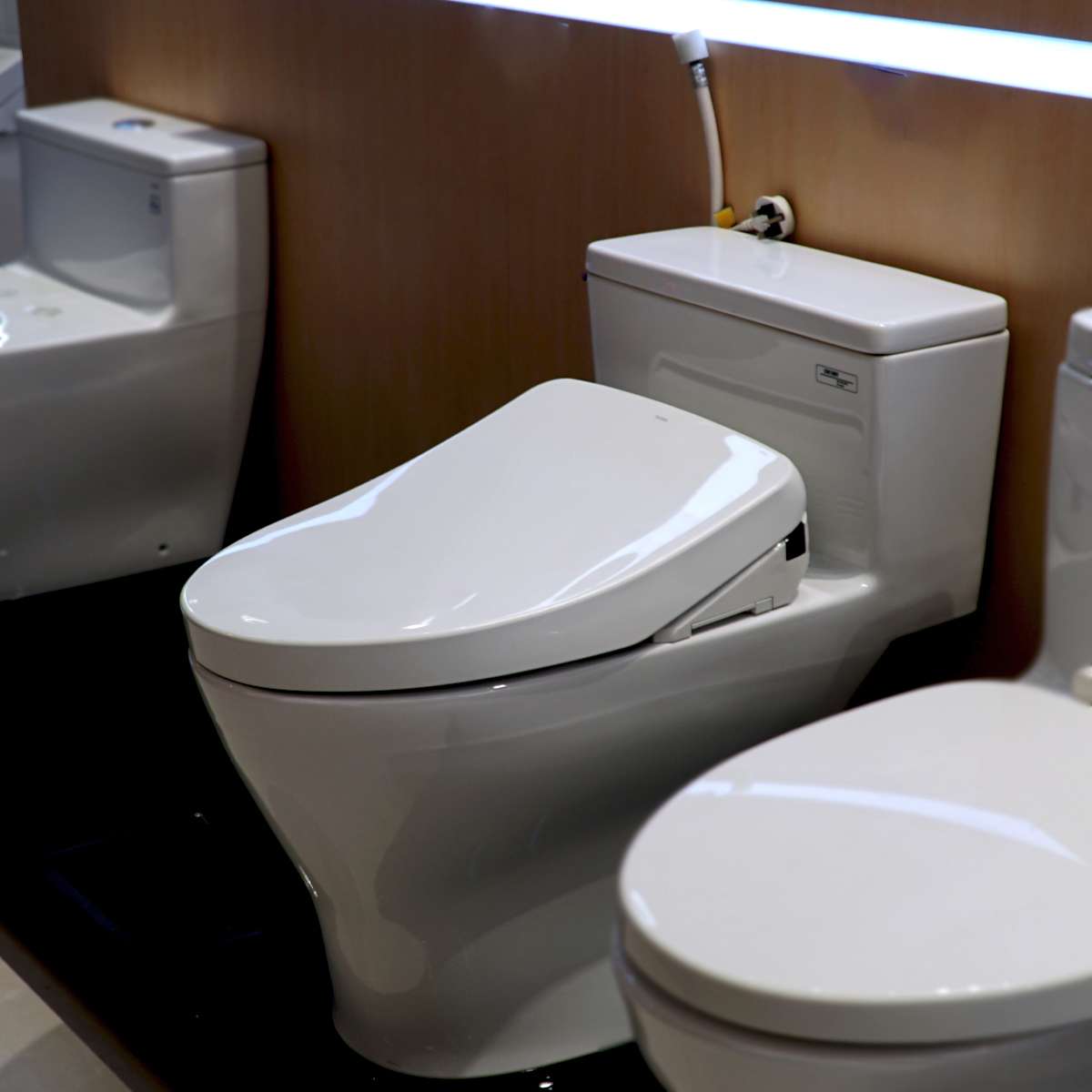 Bồn cầu TOTO MS188VKW11 T53P100VR 1 khối nắp điện tử Washlet S7 TCF4911Z