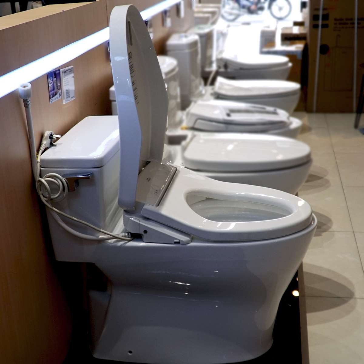 Bồn cầu TOTO MS188VKW11 T53P100VR 1 khối nắp điện tử Washlet S7 TCF4911Z