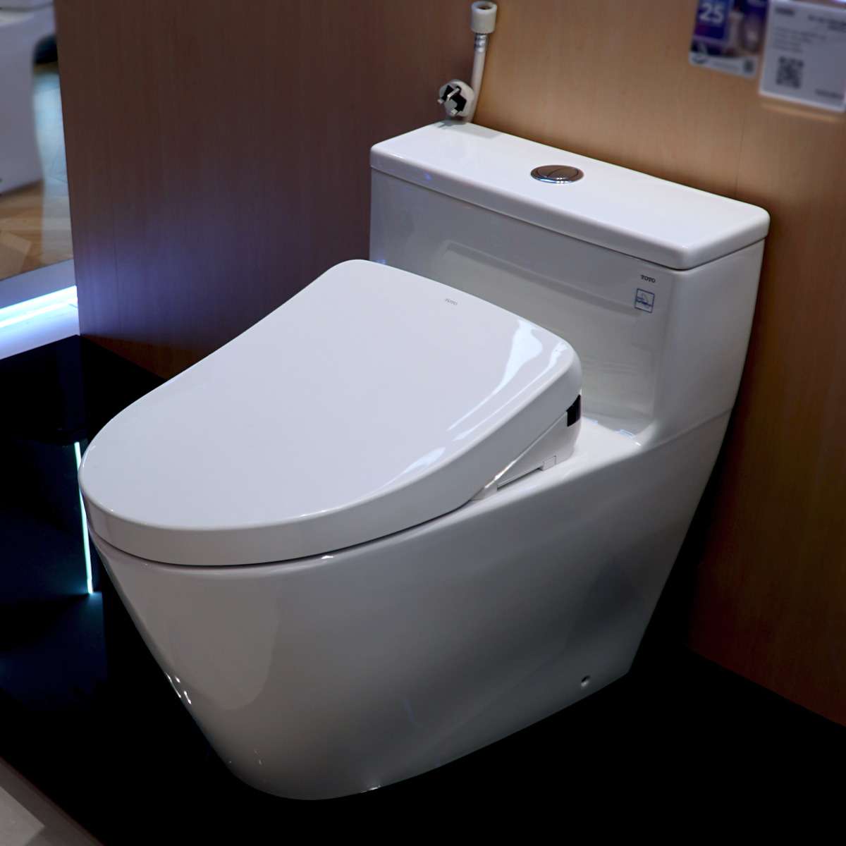 Bồn cầu TOTO MS625DW11 1 khối nắp điện tử Washlet S7 TCF4911Z