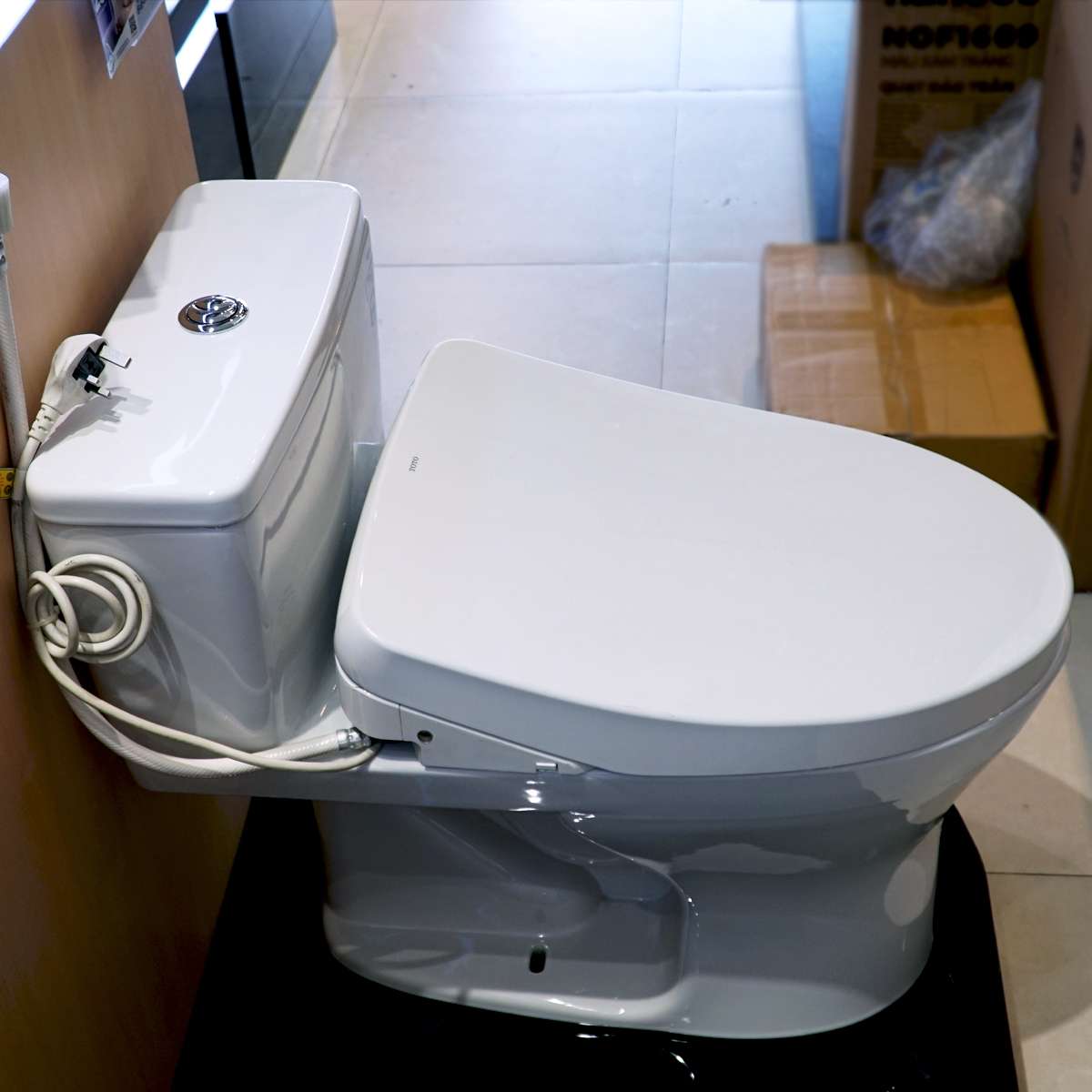 Bồn cầu TOTO MS855DW11 1 khối nắp điện tử Washlet S7 TCF4911Z