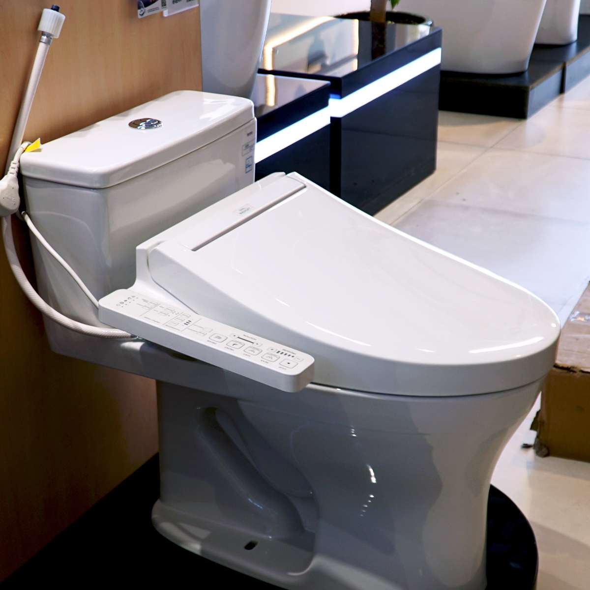 Bồn cầu TOTO MS855DW16 1 khối nắp điện tử Washlet C2 TCF23410AAA