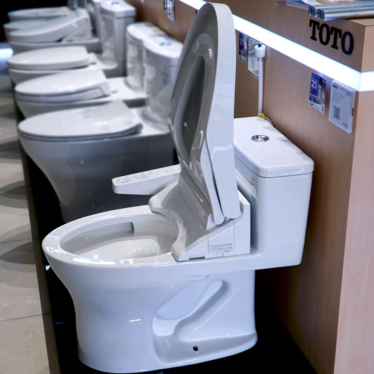 Bồn cầu TOTO MS855DW16 1 khối nắp điện tử Washlet C2 TCF23410AAA