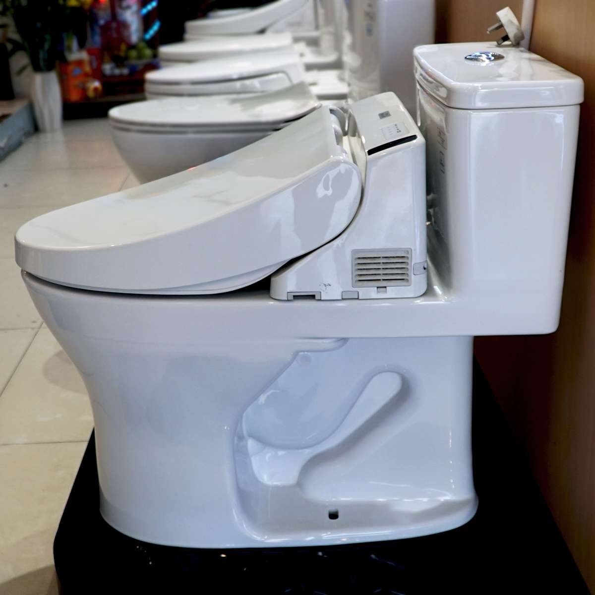 Bồn cầu TOTO nắp rửa điện tử MS855DW6