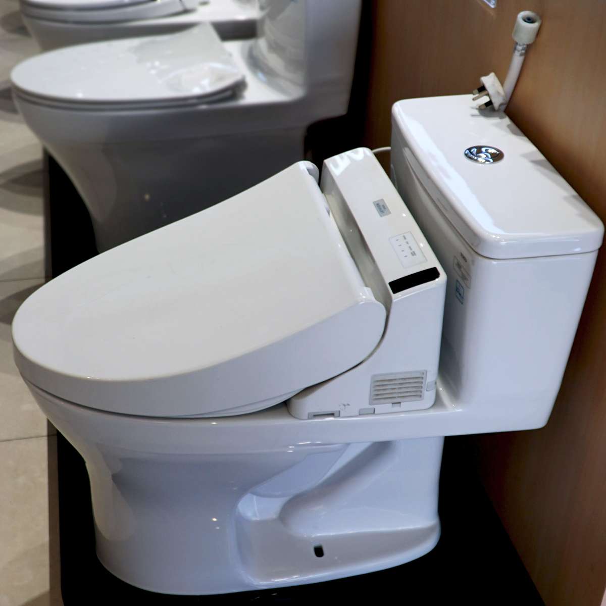 Bồn cầu TOTO nắp rửa điện tử MS855DW6