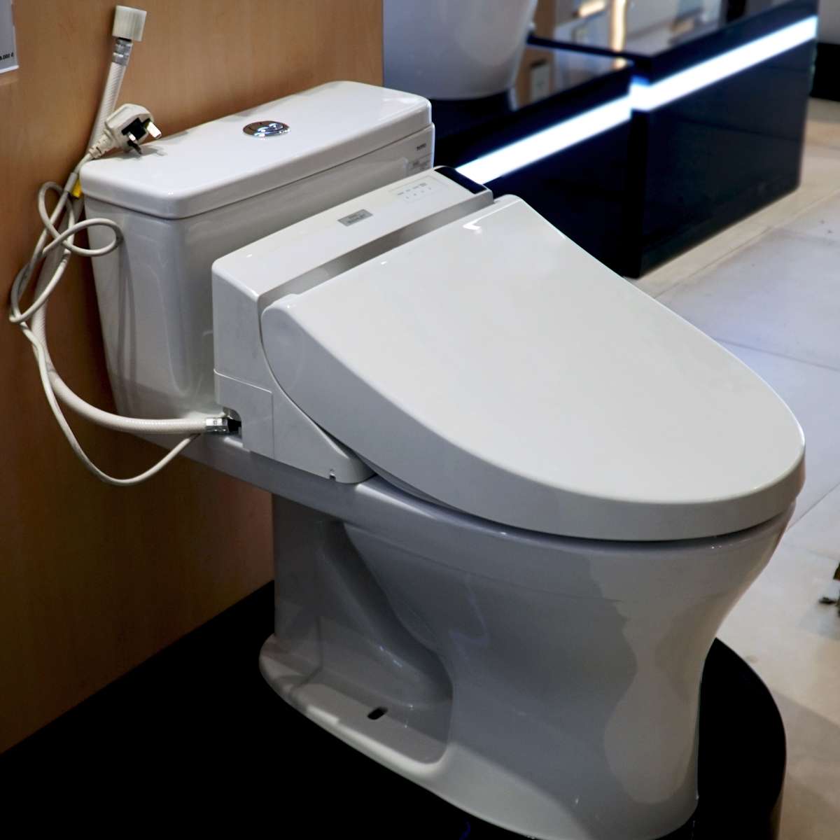 Bồn cầu TOTO nắp rửa điện tử MS855DW6