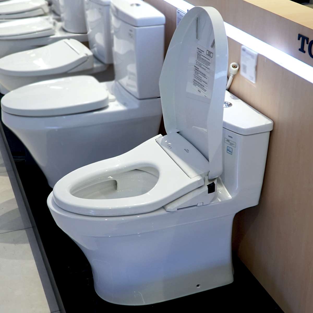 Bồn cầu TOTO MS885DW11 1 khối nắp điện tử Washlet S7 TCF4911Z