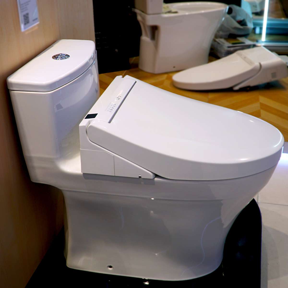 Bồn cầu TOTO MS885DW14 1 khối nắp điện tử Washlet C5 TCF24410AAA