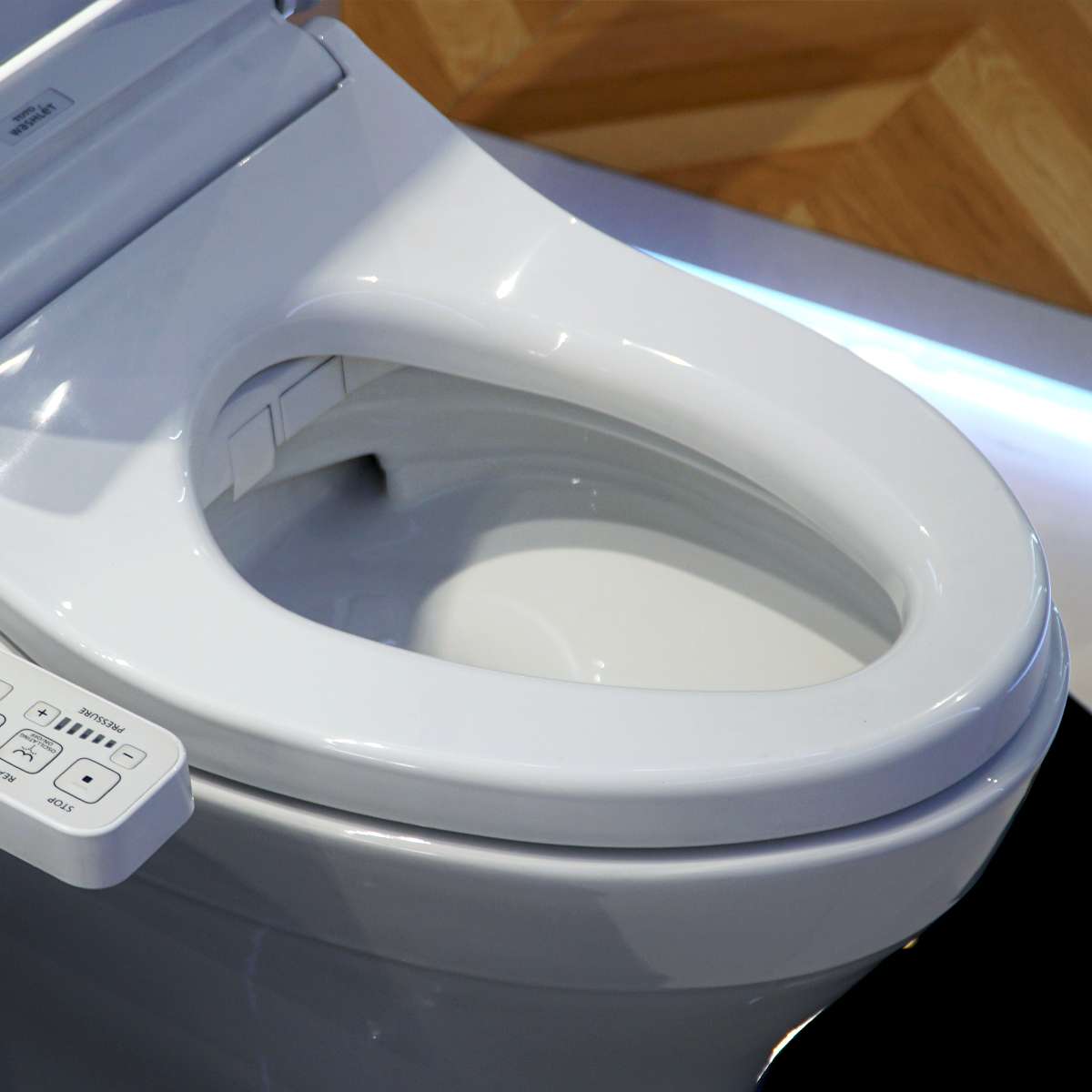 Bồn cầu TOTO MS885DW16 1 khối nắp điện tử Washlet C2 TCF23410AAA