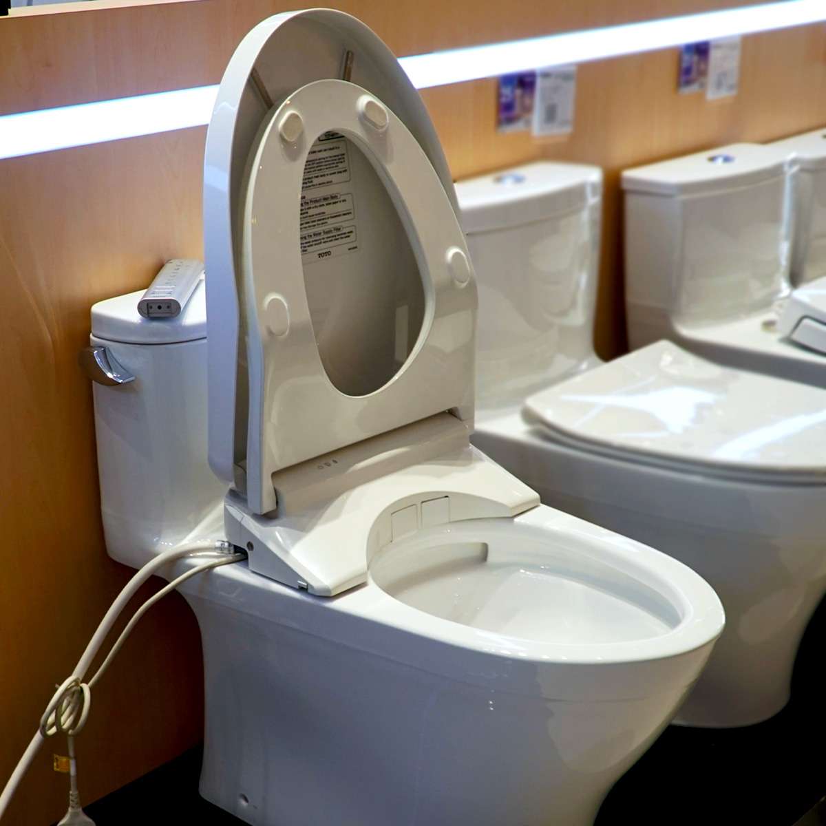 Bồn cầu TOTO MS887RW11 1 khối nắp điện tử Washlet S7 TCF4911Z