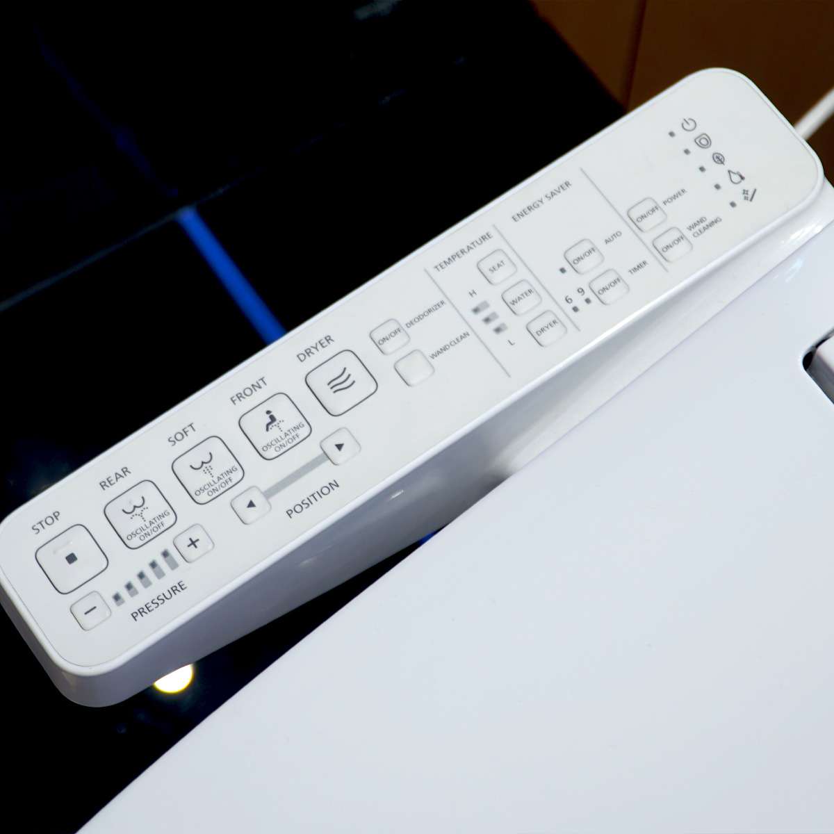 Bồn cầu TOTO MS887RW16 1 khối nắp điện tử Washlet C2 TCF23410AAA