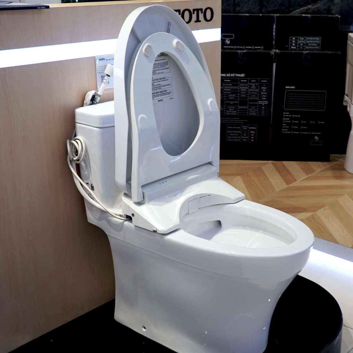 Bồn cầu TOTO MS889DRW11 1 khối nắp điện tử Washlet S7 TCF4911Z