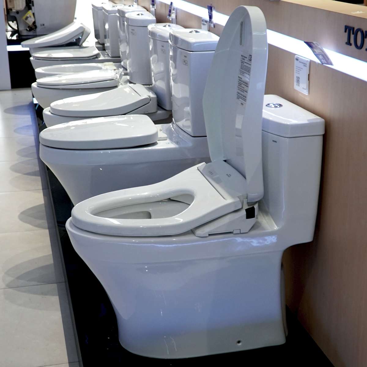 Bồn cầu TOTO MS889DRW11 1 khối nắp điện tử Washlet S7 TCF4911Z