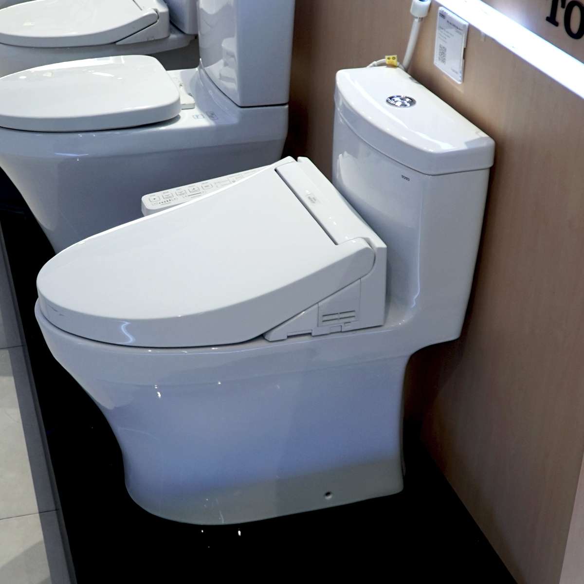 Bồn cầu TOTO MS889DRW16 1 khối nắp điện tử Washlet C2 TCF23410AAA