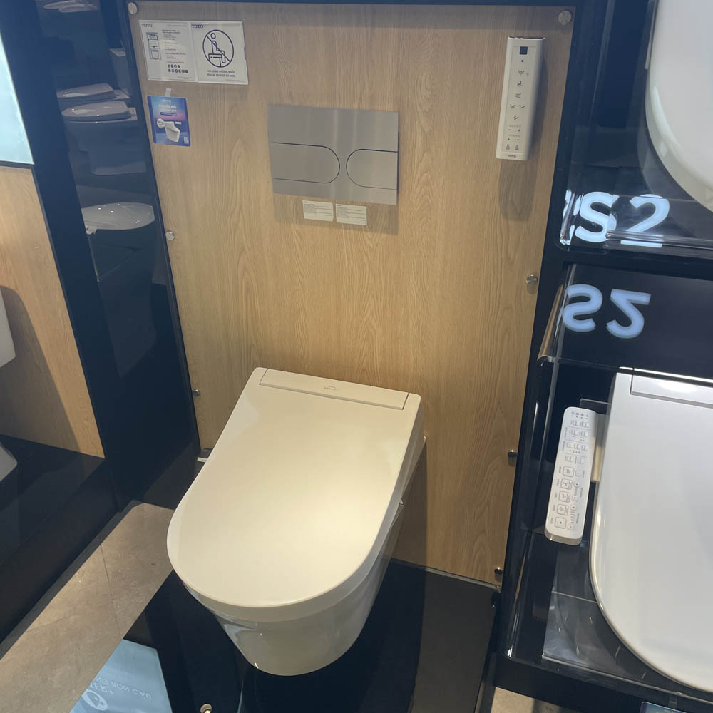 Bồn cầu treo tường điện tử (giấu dây) xả tự động TOTO CW553C TCF34570GAA WH172AAT TCA502 MB175M