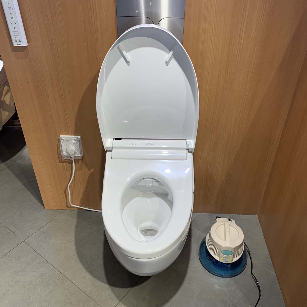 Bồn cầu treo tường điện tử (giấu dây) C5 TOTO CW812REA TCF24460AAA WH172AT TCA465 MB176GH