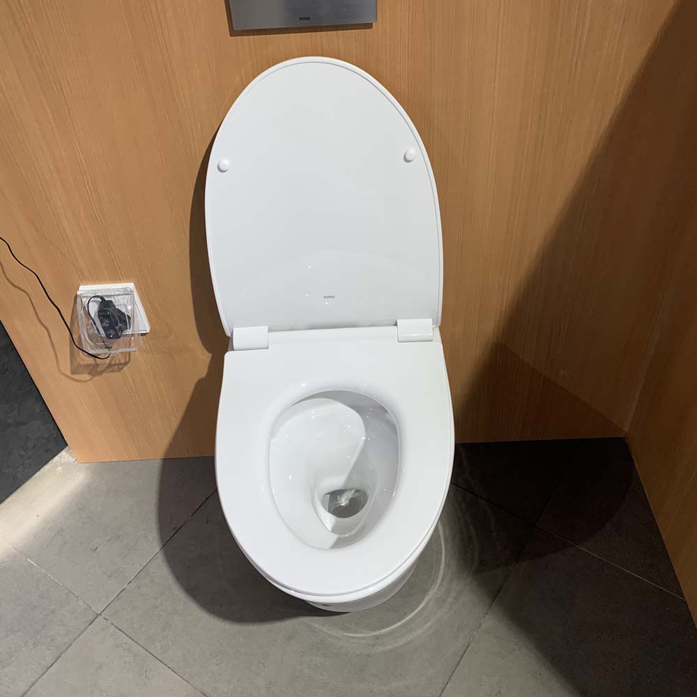 Bồn cầu treo tường nắp êm van xả cảm ứng TOTO CW822RFVA1 TC600VS TREF35L2A WH005A