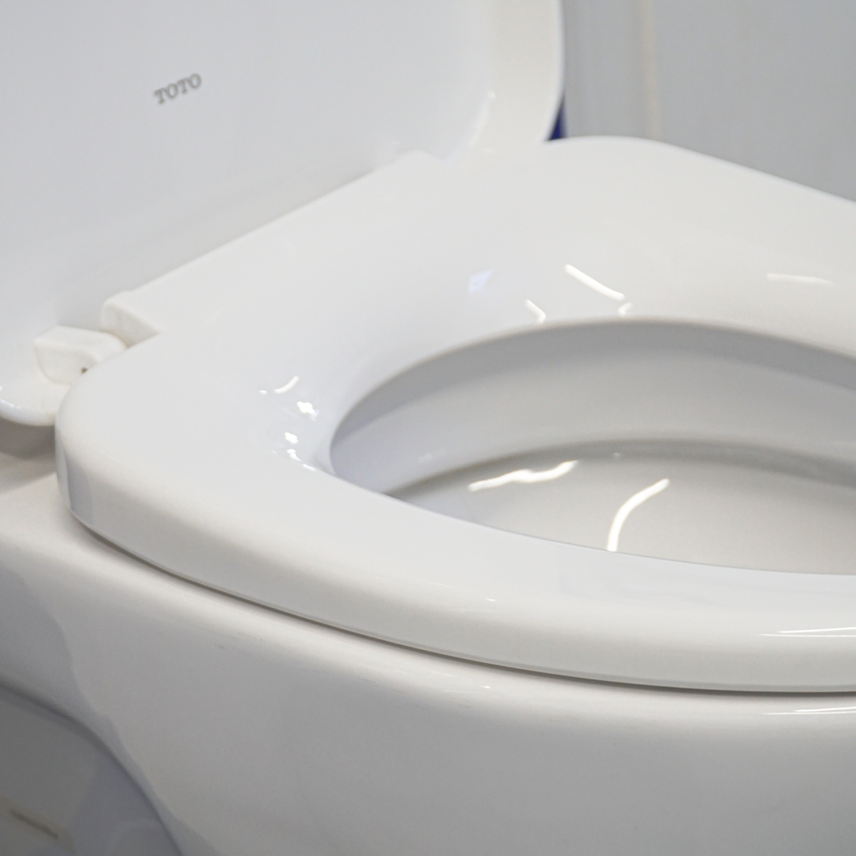 Bồn cầu treo tường nắp êm TOTO CW822RA TC385VS WH172A MB175M