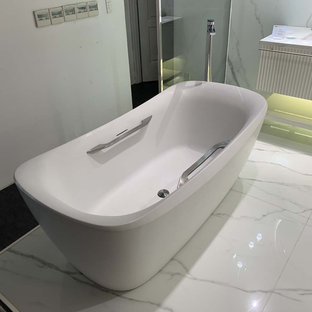 Bồn tắm đặt sàn TOTO PJY1734HPWEN#MW TVBF412 GALALATO 1m7 tay vịn gồm ống thải