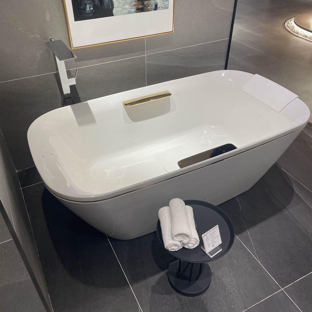 Bồn tắm đặt sàn TOTO PJY1886HPWMGE#GW GALALATO 1m8 tay vịn