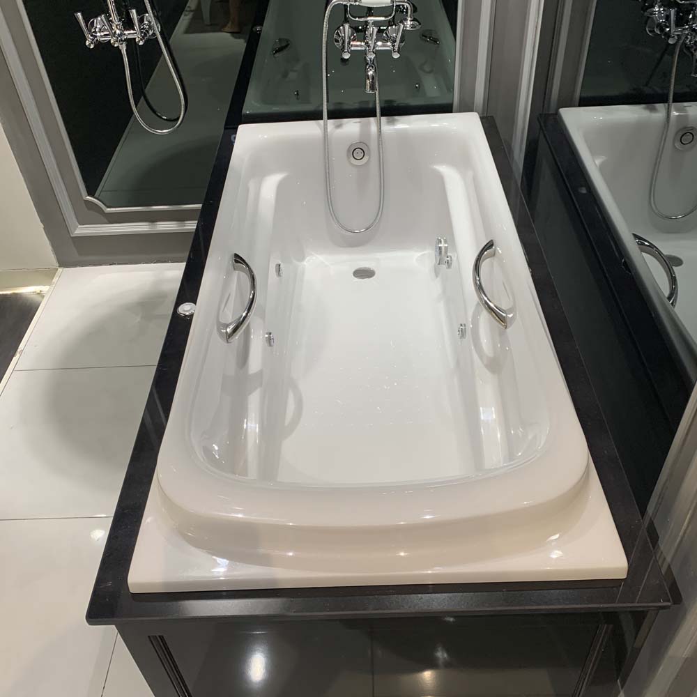 Bồn tắm massage TOTO PPYK1760ZRHPNE#P TVBF412 DB505R-2B ngọc trai 1m7 tay vịn gồm bộ xả thải