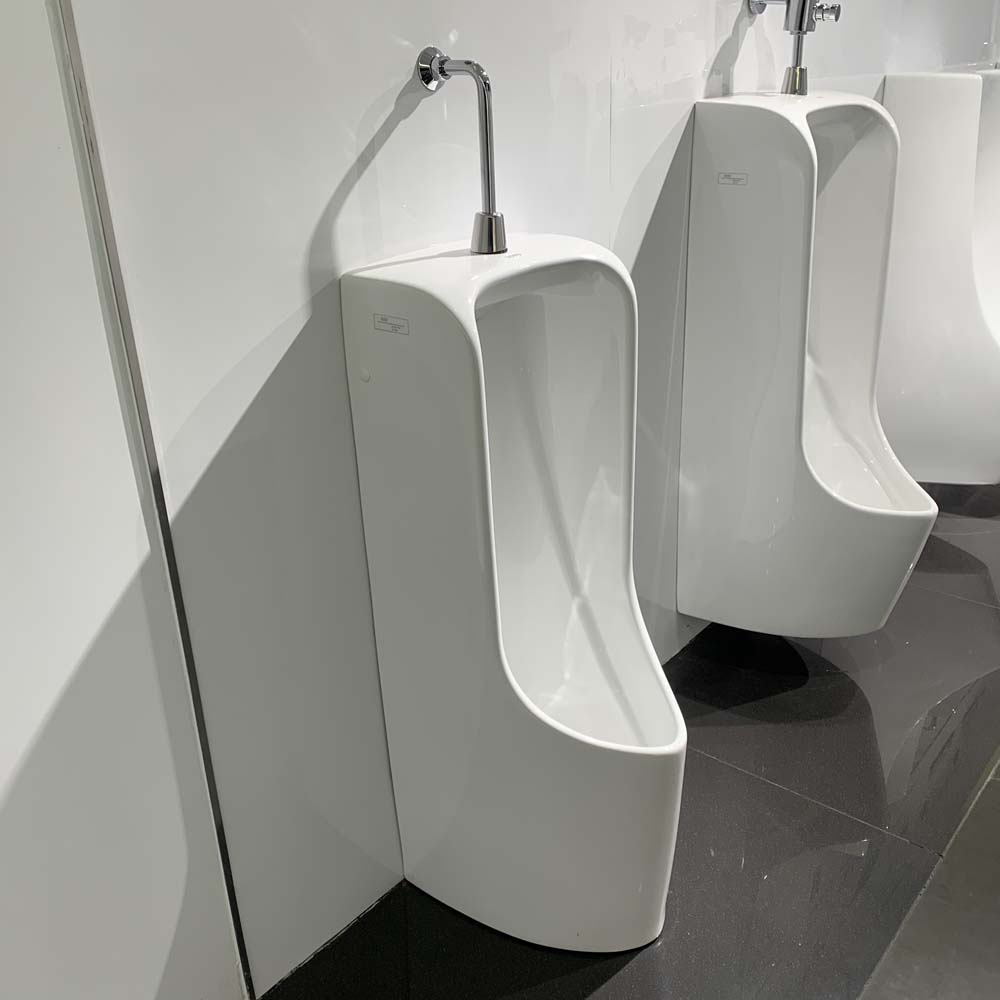 Bồn tiểu nam TOTO UT508T đặt sàn