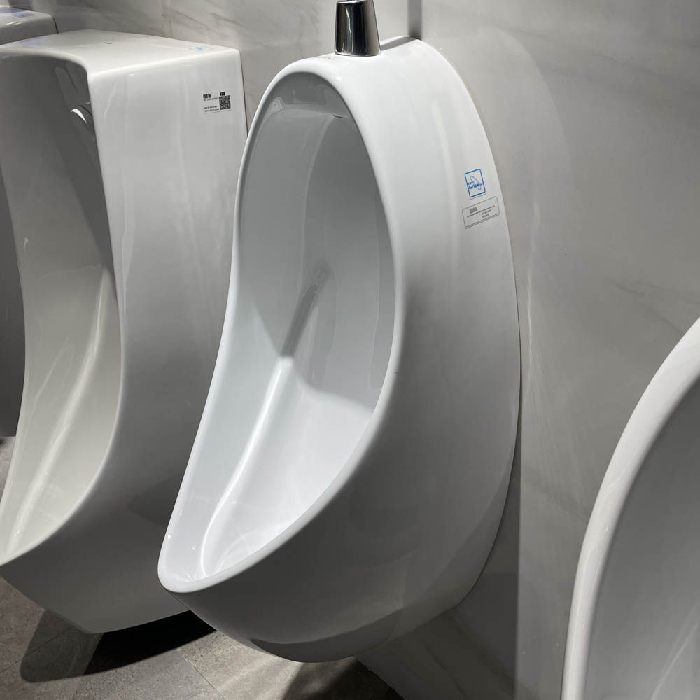 Bồn tiểu nam TOTO UT560T treo tường