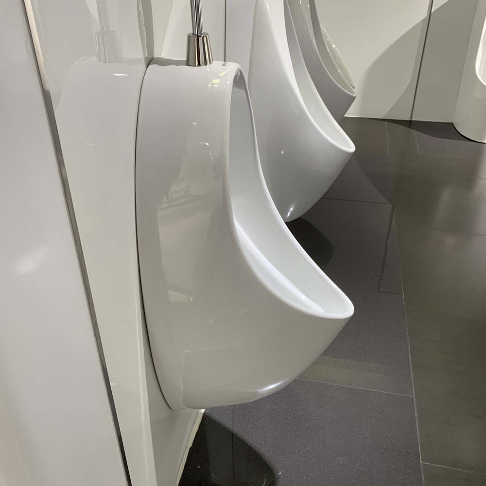 Bồn tiểu nam TOTO UT560T treo tường