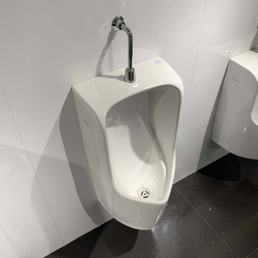 Bồn tiểu nam TOTO UT570T treo tường