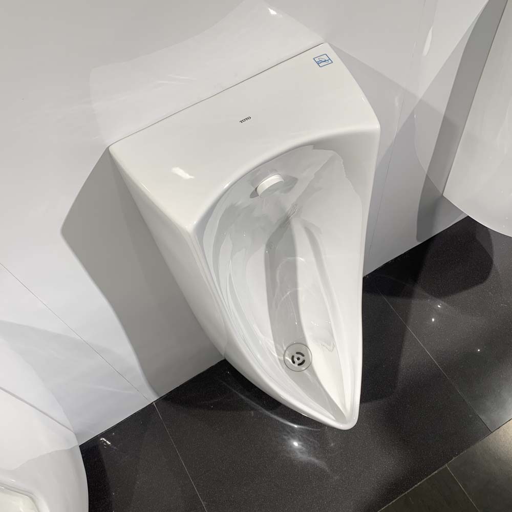 Bồn tiểu nam TOTO UT901H treo tường