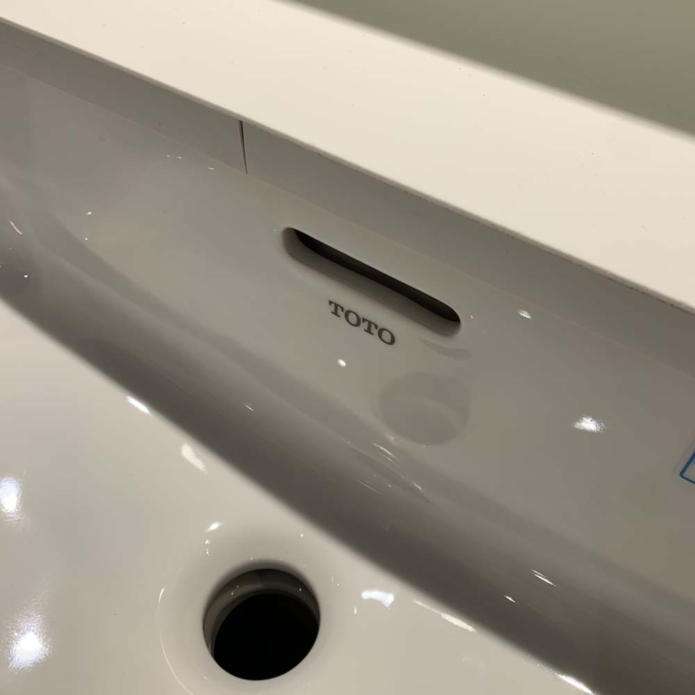 Chậu rửa mặt lavabo âm bàn TOTO LT505T#XW