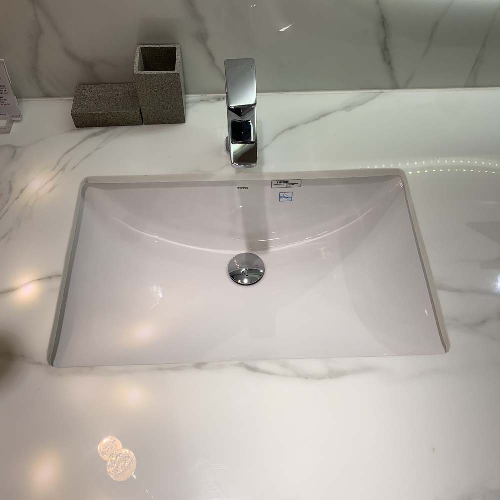 Chậu rửa mặt lavabo âm bàn TOTO LW1535V#XW TL516GV kèm giá đỡ