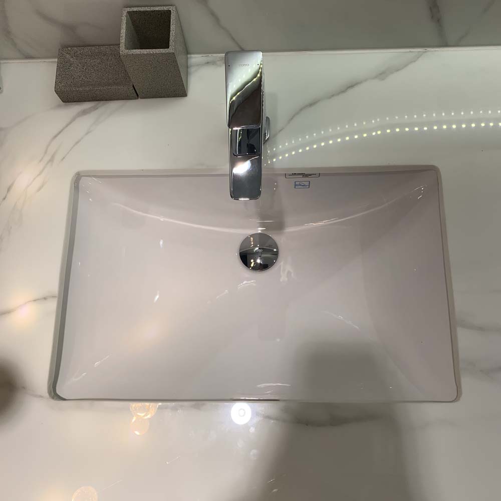 Chậu rửa mặt lavabo âm bàn TOTO LW1535V#XW TL516GV kèm giá đỡ